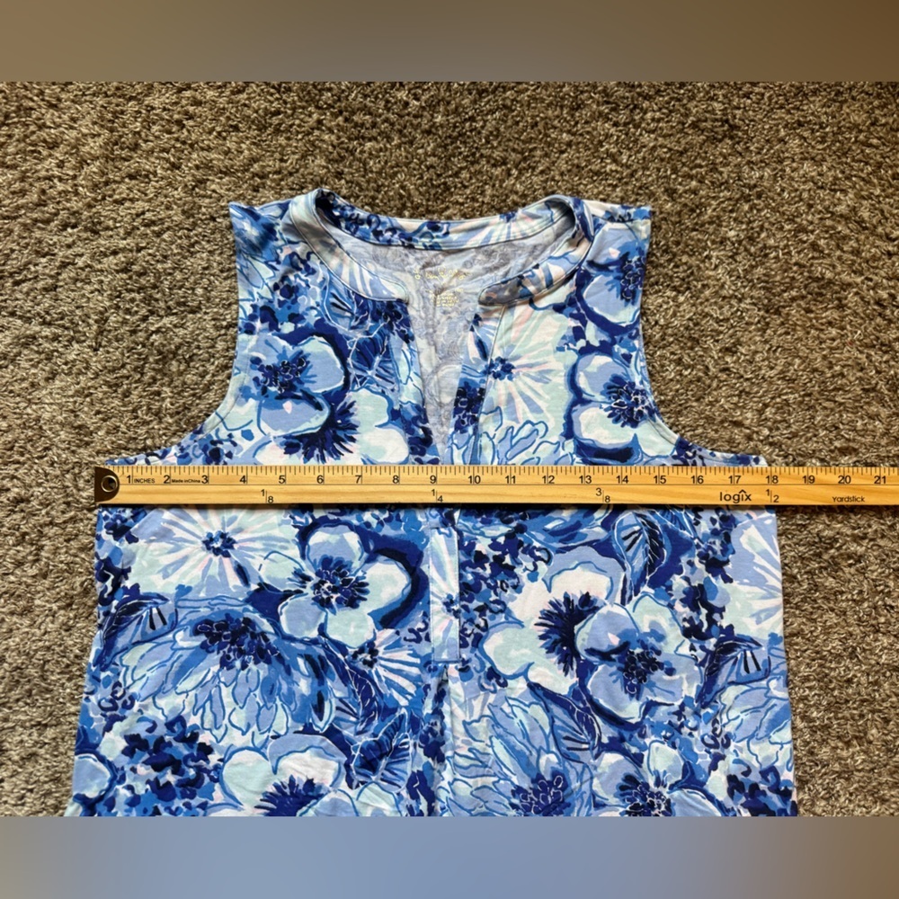 Lilly Pulitzer Raisa Top Catch & Keep - Picture 8 of 8